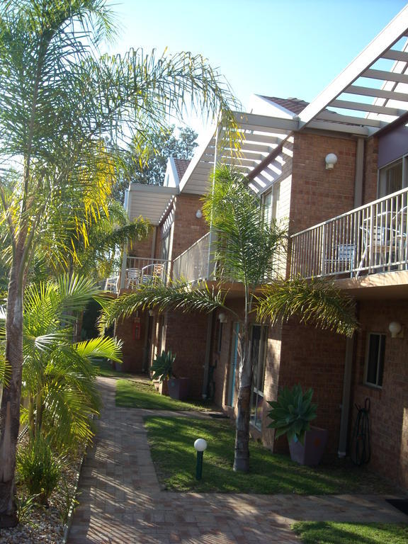 Beaches Apartments Merimbula Exterior photo